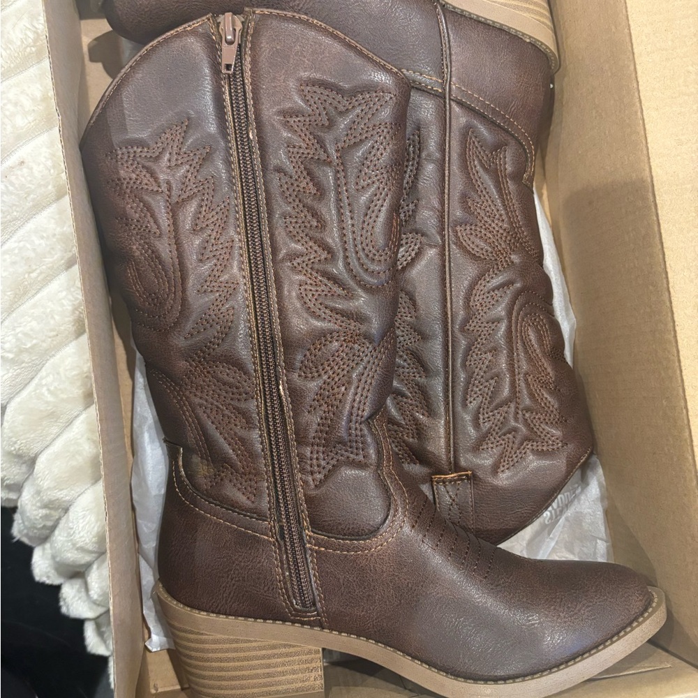 Steve Madden Western Cowboy Boots